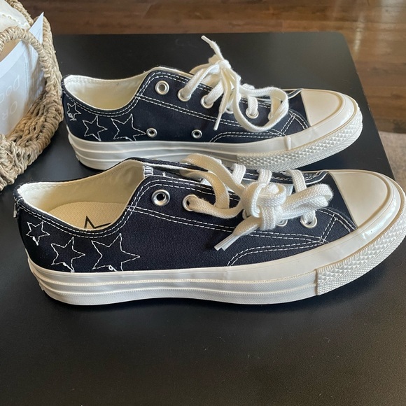 Converse Chuck 70 Stars Embroidered Shoes - Picture 5 of 8